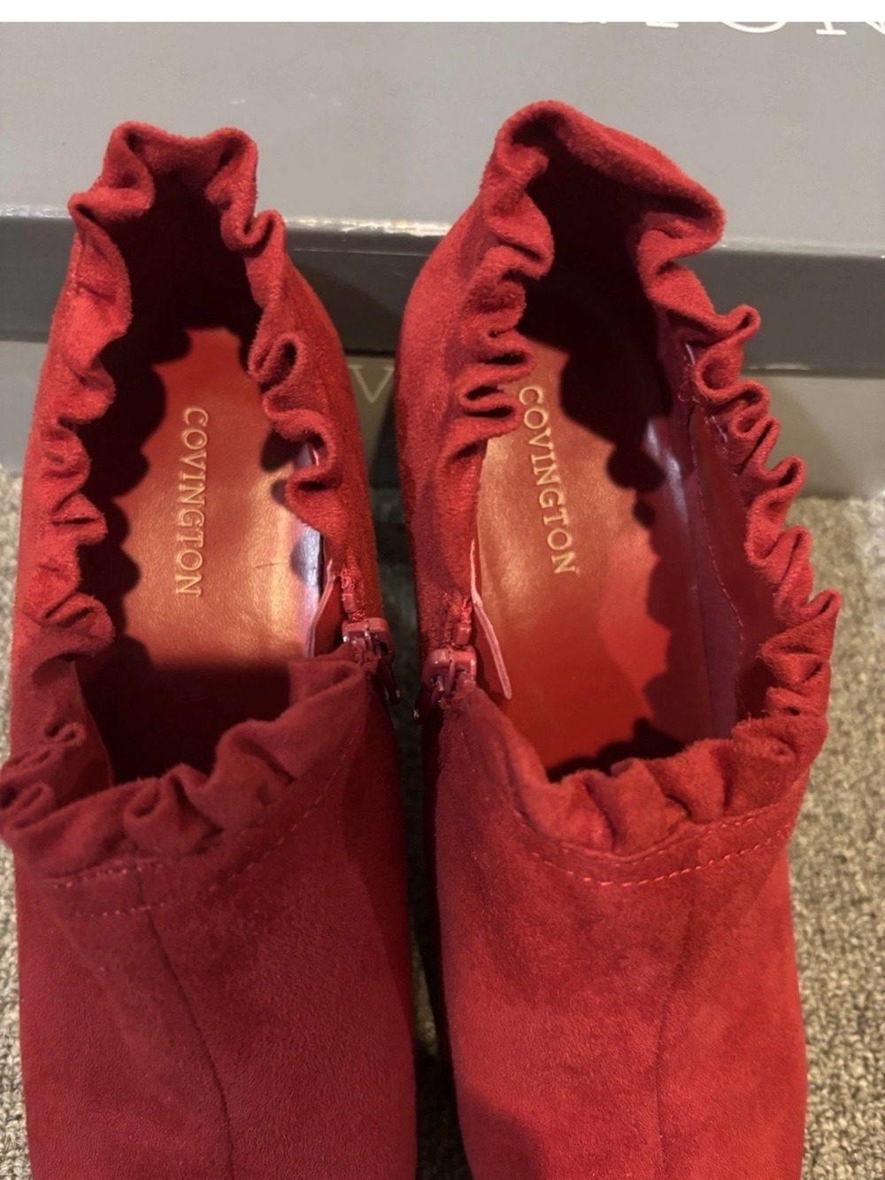 Covington Flapper Red Suede Ruffle Heeled Booties 8.5 - Picture 5 of 7